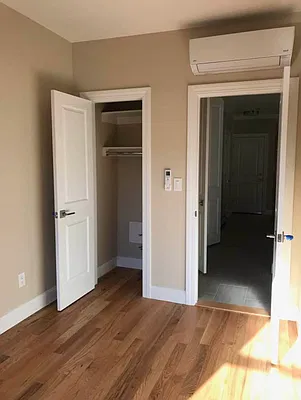 Rented by Voro, LLC | media 23