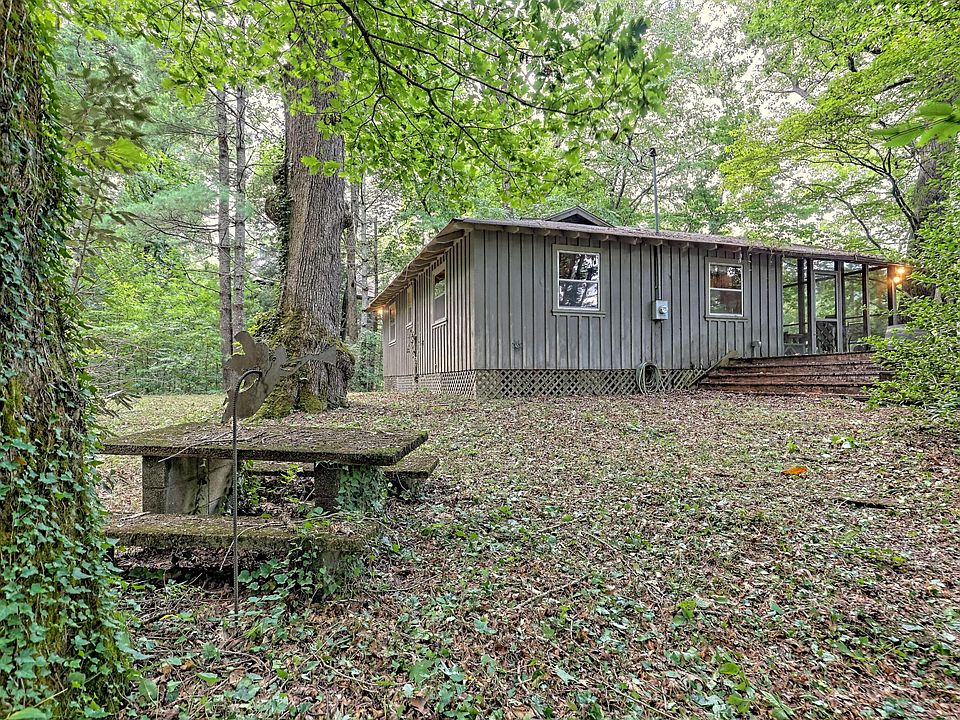 1st image of 434 Charlie Mountain Rd