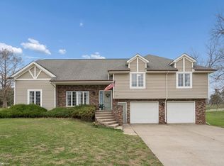 611 S Adams St, Mount Pleasant, IA 52641