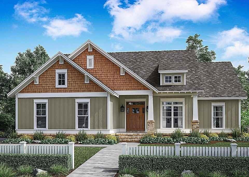 1st image of 4 Fieldstone Dr