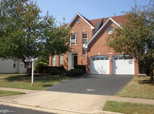 6426 Muster Ct, Centreville, VA 20121