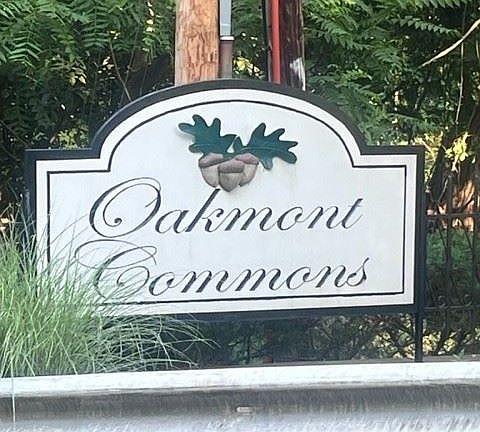 3rd image of 295 Commons Dr