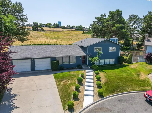 725 Rainbow Ln, Sunnyside, WA 98944