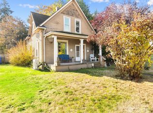 124 E 37th St, Tacoma, WA