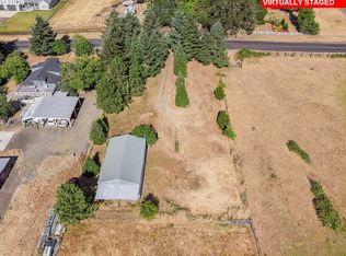 7944 Lookingglass Rd, Roseburg, OR 97471