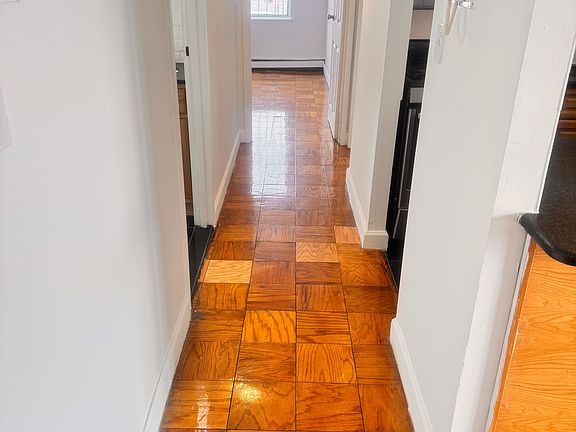 5th image of 14016 34th Ave #702A
