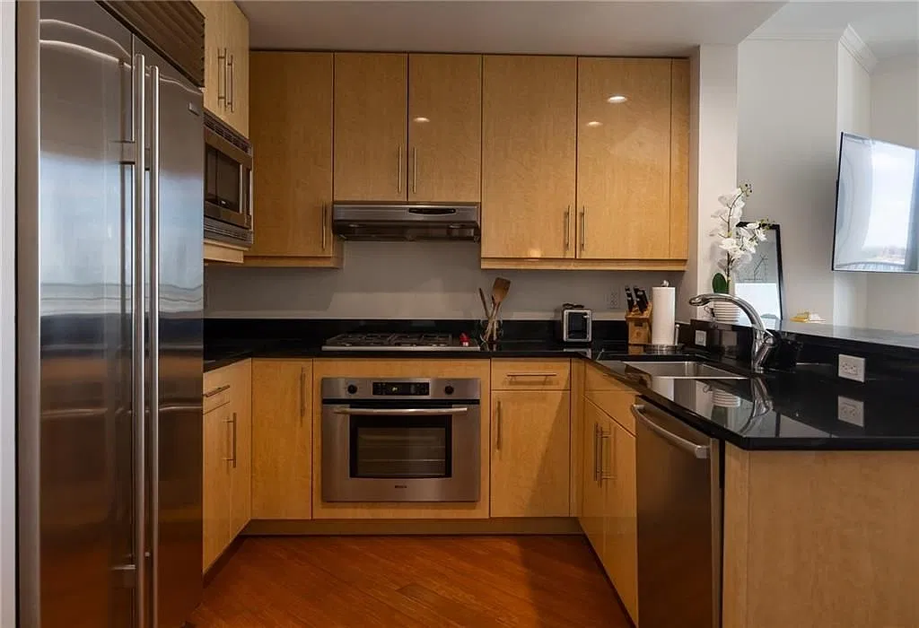 1 bed, 1.0 bath, 783 sqft, $3,850 — Photo 3