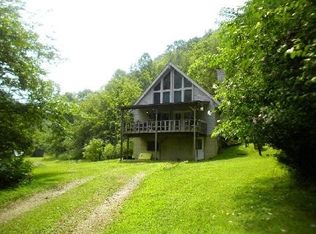 248 Straight Run Rd, Orma, WV 25268