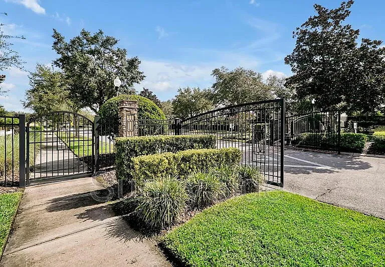 11326 Cypress Trail Dr — Photo 47