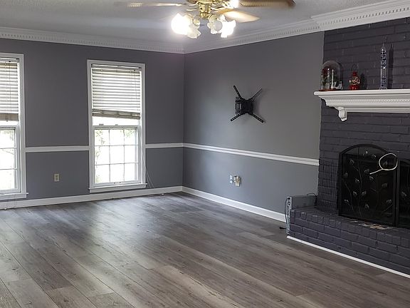3rd image of 338 Summerfield Ln