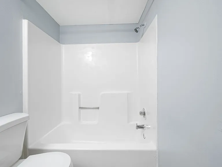 5113 N Nebraska Ave — Photo 13