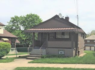 1713 Walnut St, Carnegie, PA 15106