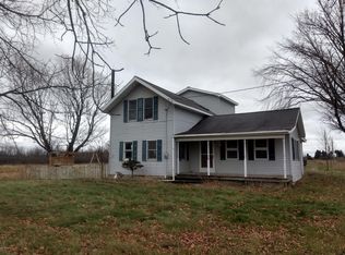 411 E Hansen Rd, Scottville, MI 49454