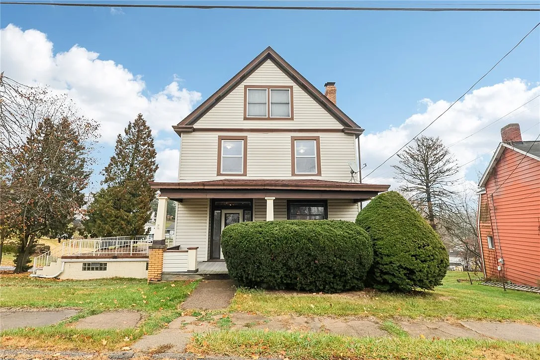 348 Fannie St photo 1