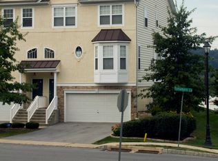 2703 Fynamore Ln, Downingtown, PA 19335