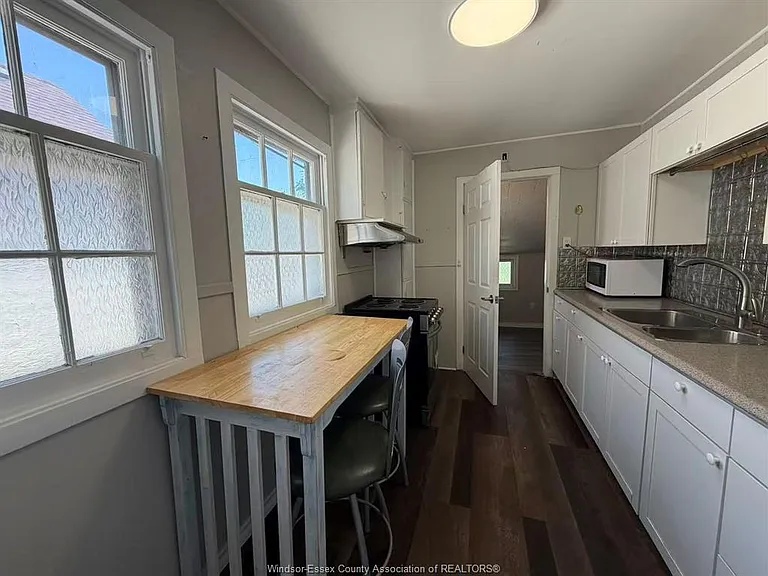 768 Bridge Ave — Photo 4