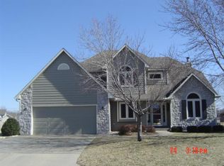 1335 S Redbud St, Ottawa, KS 66067