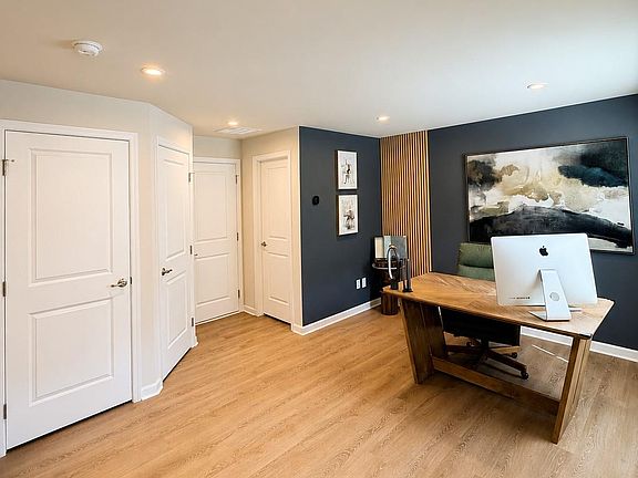 4th image of 2506 Autumn Olive Ln