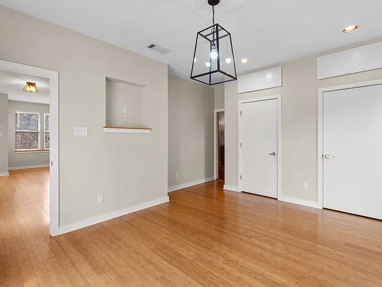 2314 S 5th St — Photo 26
