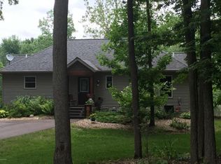 60735 Indian Lake Rd, Niles, MI 49120