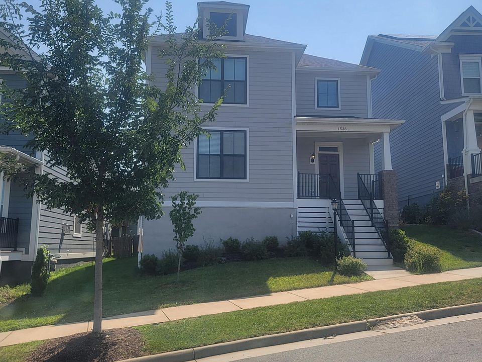 2nd image of 1533 Barnett St