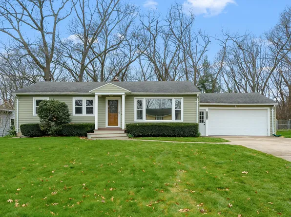 7106 Leawood St, Portage, MI 49024