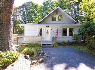 542 Highland Dr, East Stroudsburg, PA 18302