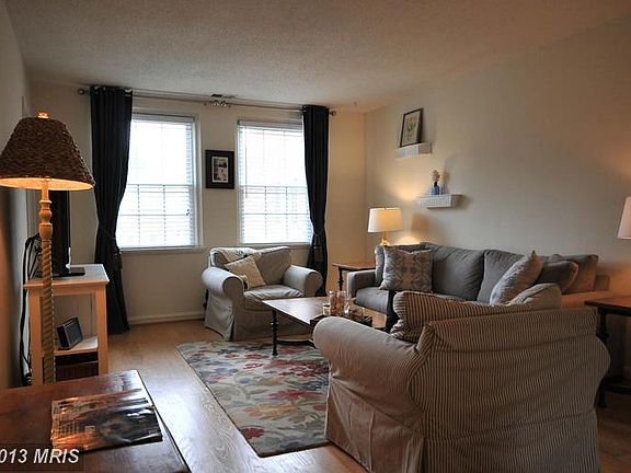 5th image of 4210 36th St S APT B1