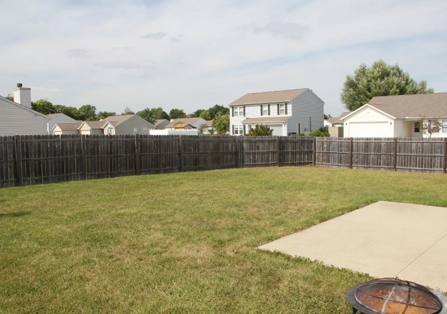 3 Bedroom Single Family Home — Photo 3