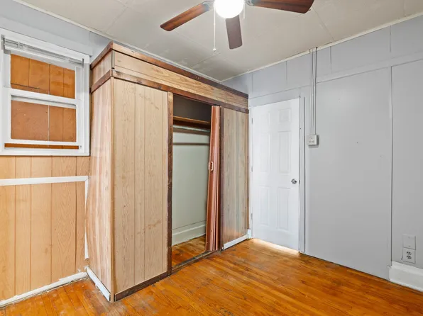 61 Clendenny Avenue image 12 of 20