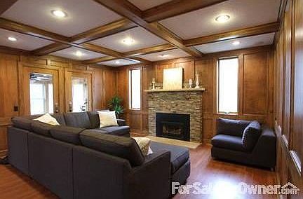 2nd image of 4740 Oakview Ln N