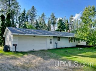 W8104 Weckerle Rd, Pembine, WI 54156