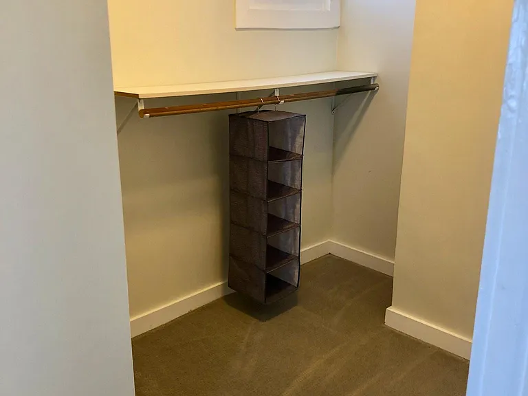 Walk in closet