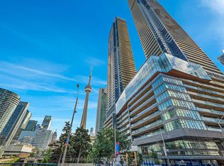 1 Concord Cityplace Way #5210, Toronto, ON M5V 0X3
