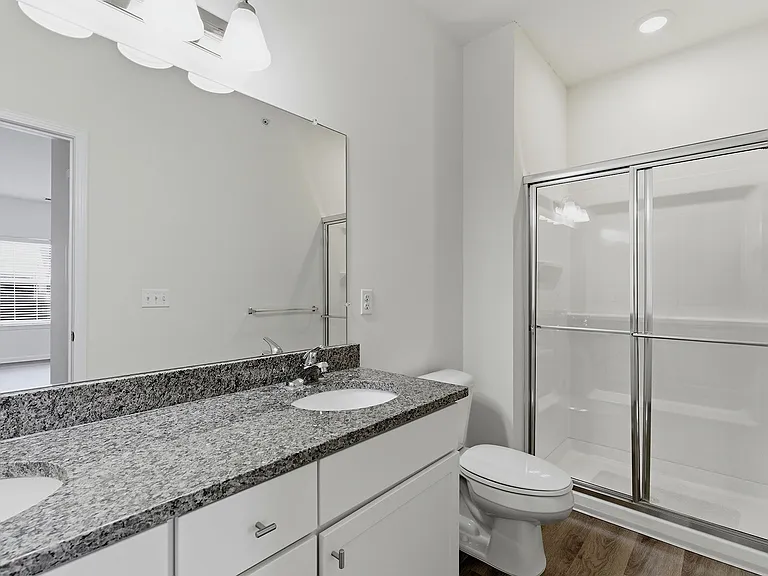 Towne Center Apartments — Photo 52