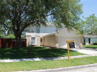 3208 Sandpiper Dr, Baytown, TX 77521