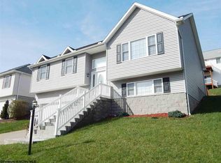 207 Prager Pl, Morgantown, WV 26508