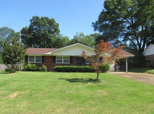 673 Scenic Dr, Grenada, MS 38901