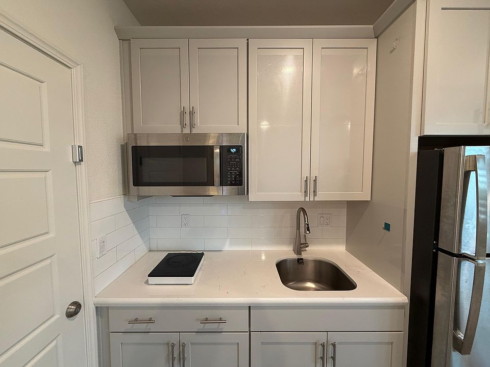1st image of 4167 Bellwether Way