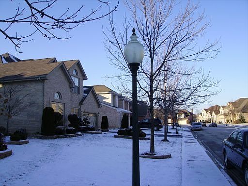 Most lovely upscale subdivision near forest preserve, bike trail, golf  ...