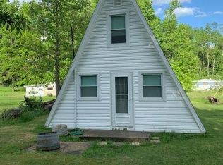 57857 Pelican Ln, Senecaville, OH 43780