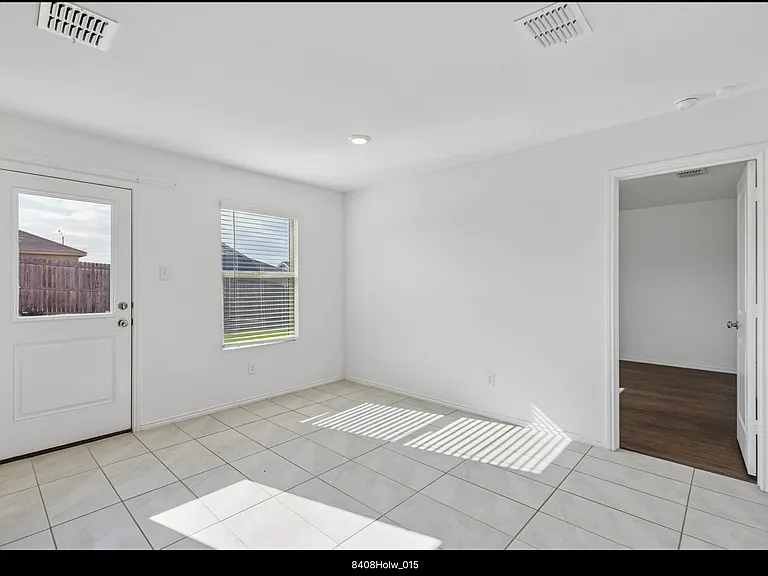8408 Hollow Bend St — Photo 13