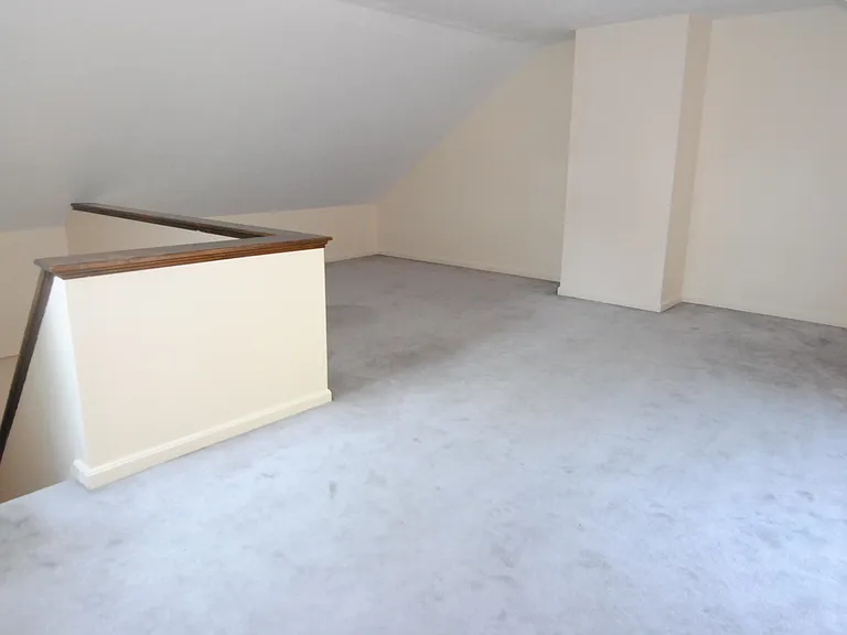 74 Stillwater Dr — Photo 25