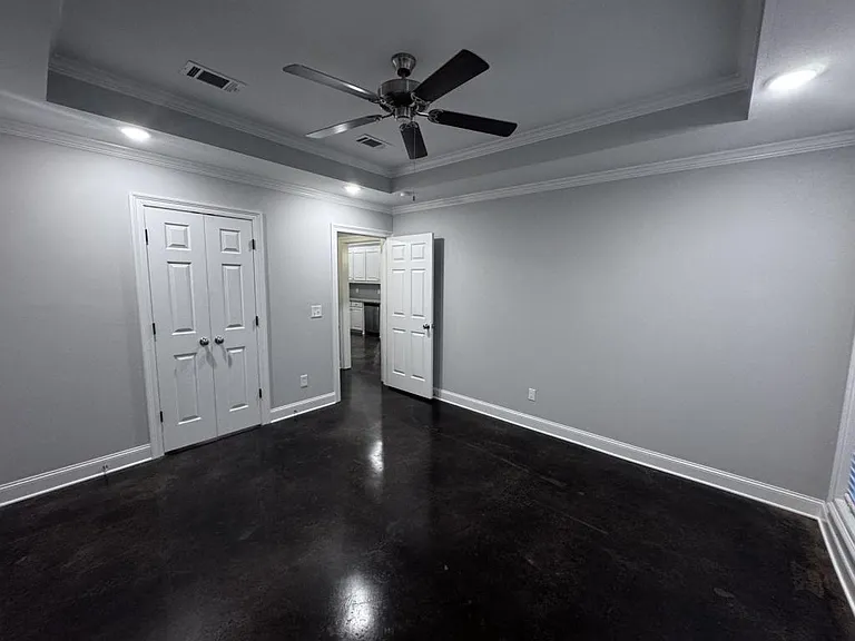 235 Chartleigh Cir — Photo 12
