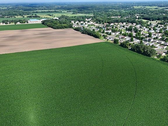 3rd image of County Road 7