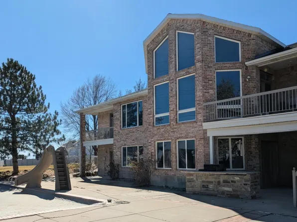 2428 W Silverpoint Way, Bluffdale, UT 84065