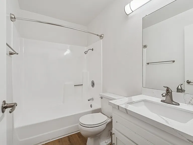 ReNew Alpine — Photo 15