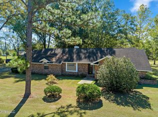 1276 Howell Tanner Chapel Rd, Lucedale, MS 39452