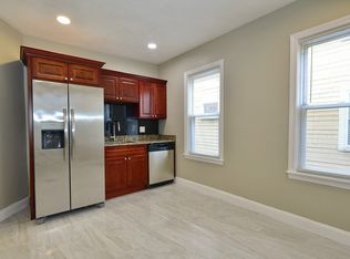 9 Nightingale St APT 2, Dorchester, MA 02124