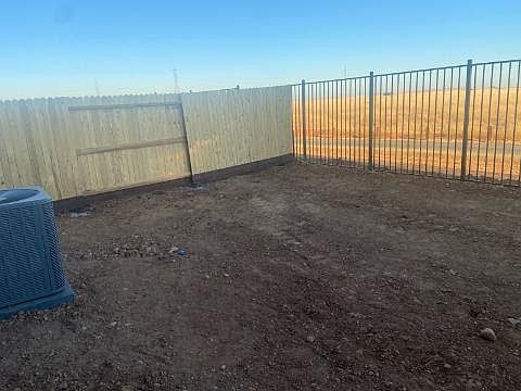 4th image of 12146 Alamosa Dr